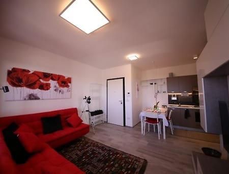 7 Cielo Apartment บรินดิซิ ภายนอก รูปภาพ