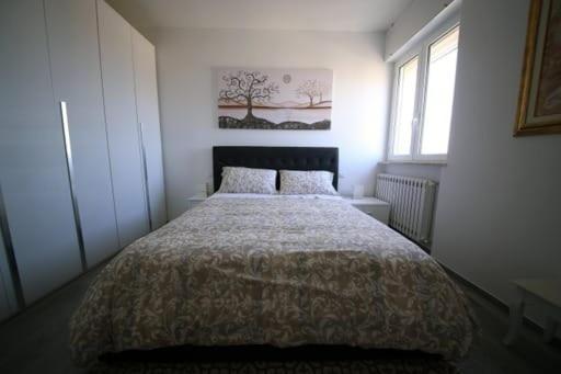 7 Cielo Apartment บรินดิซิ ภายนอก รูปภาพ